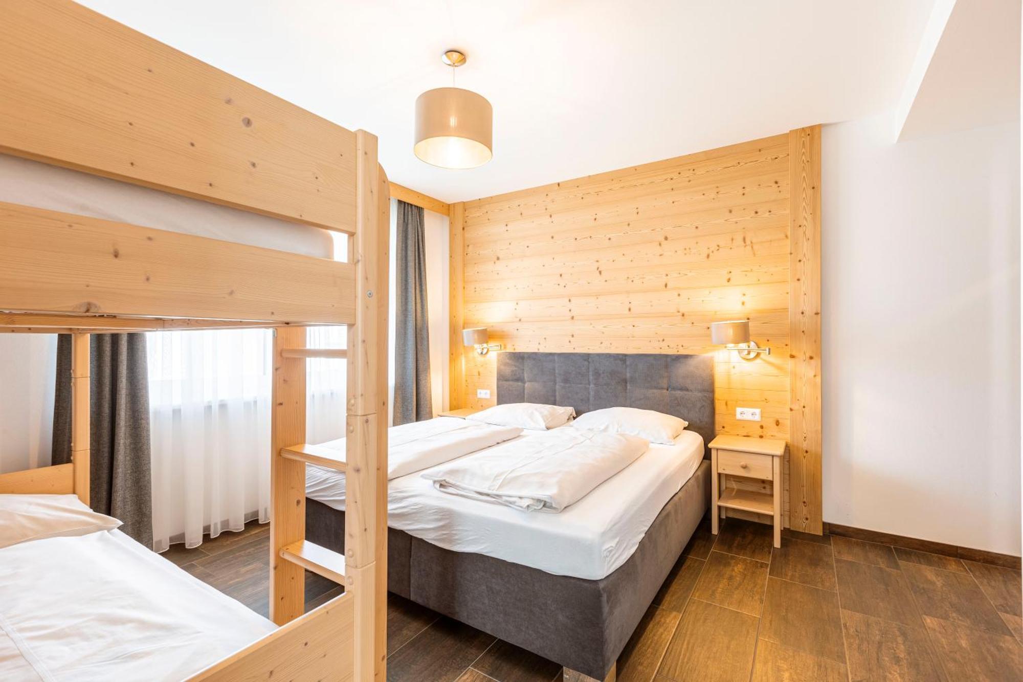 Naturpark Chalets Lambrecht By Alps Resorts سانكت لامبريشت المظهر الخارجي الصورة